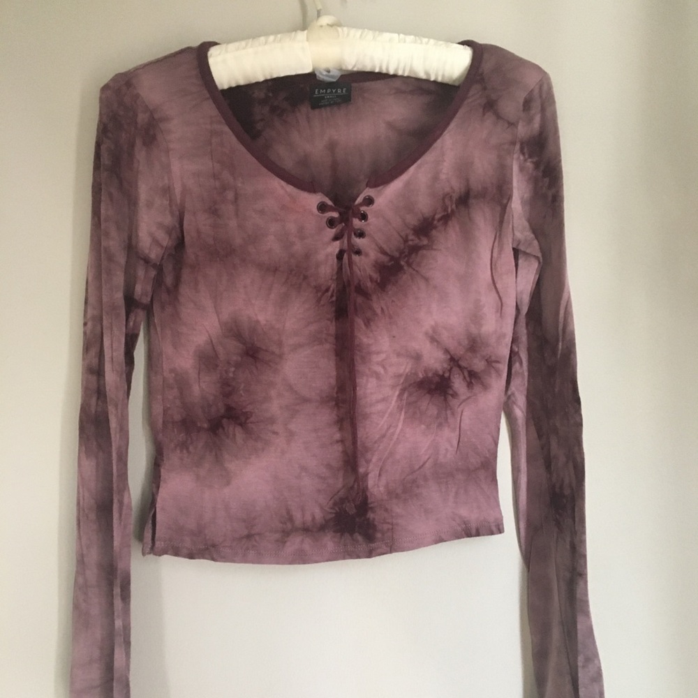 Tie-dye plum long sleeve crop top